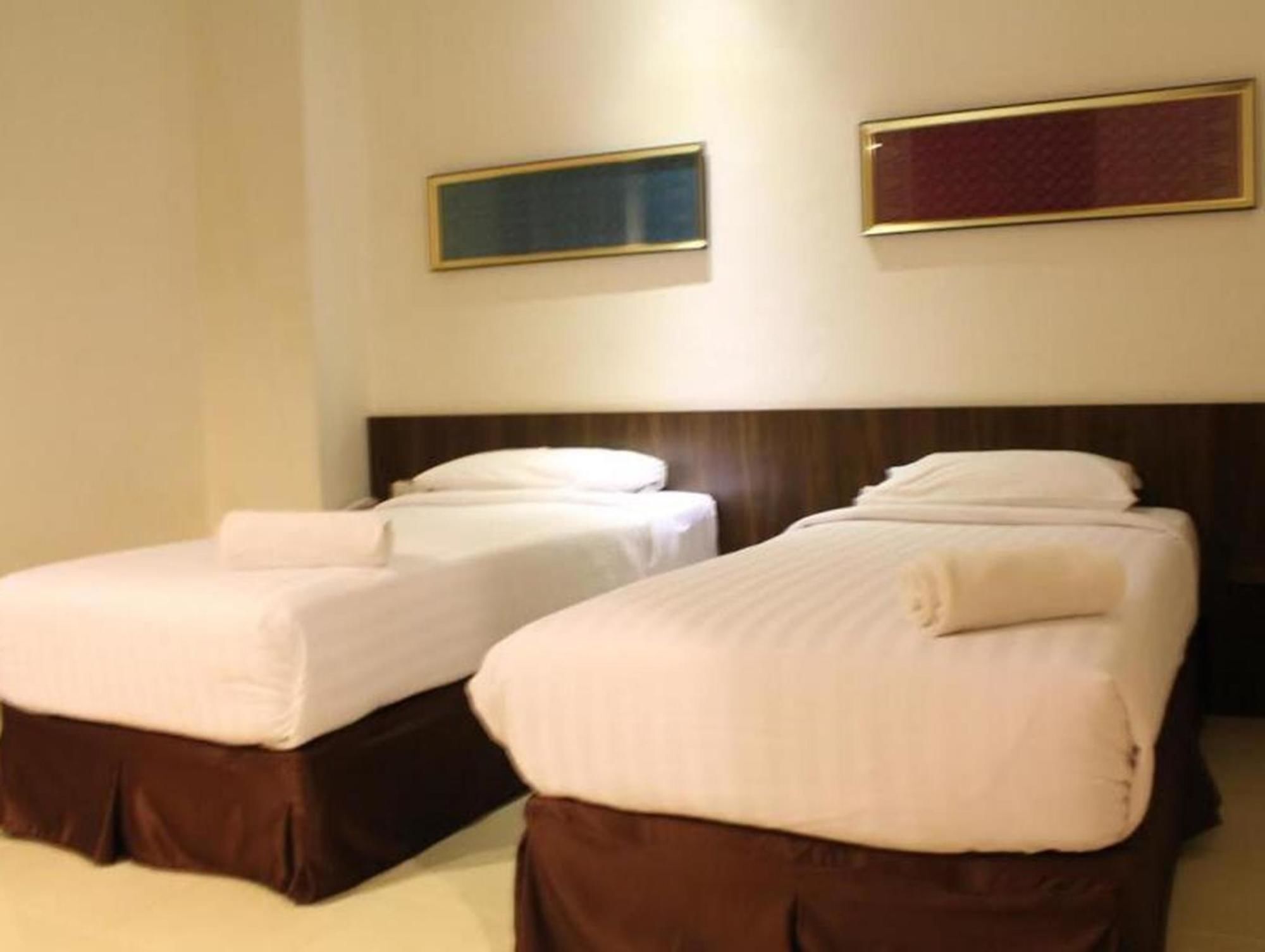 Ameera Hotel Пеканбару Екстер'єр фото